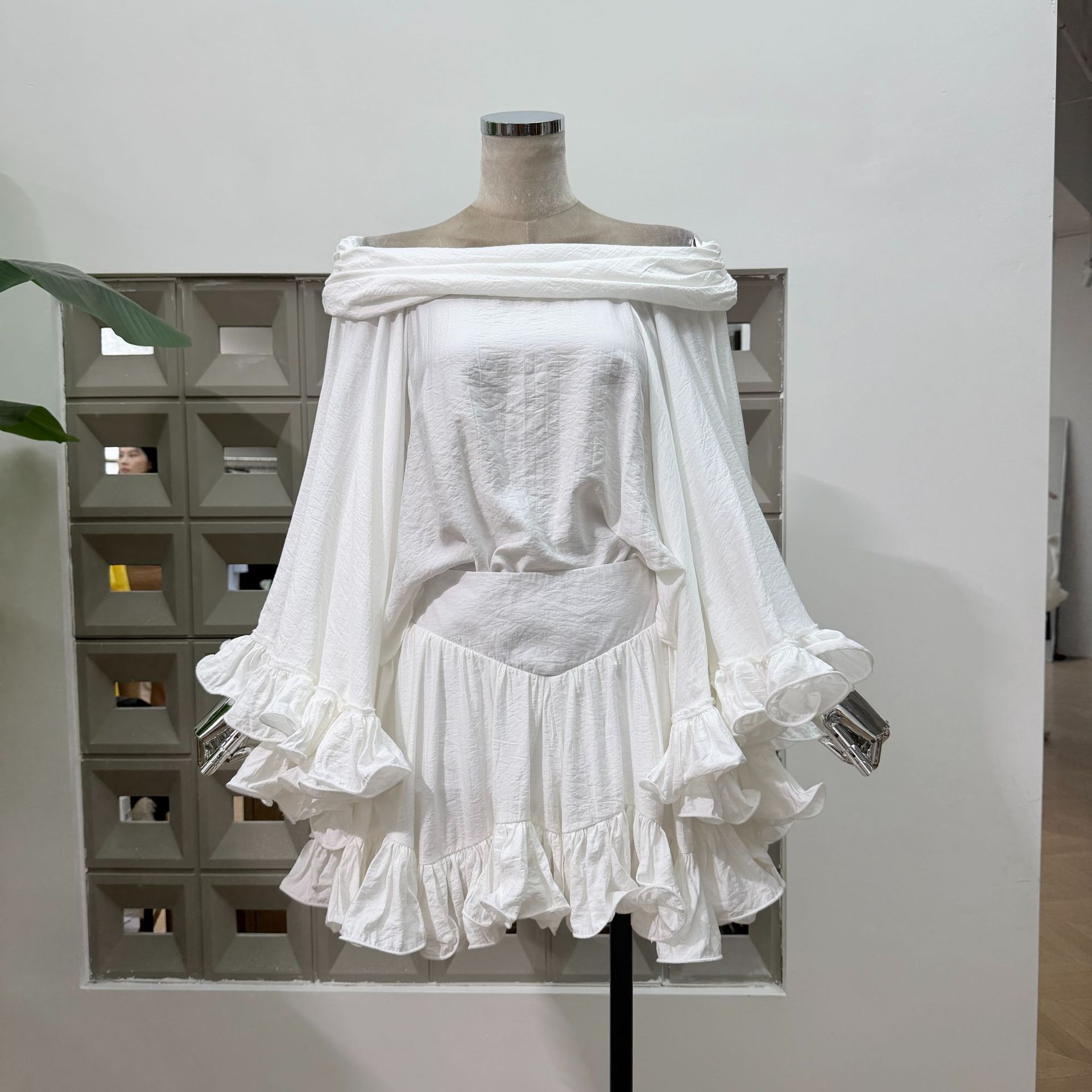 Summer Solid Color Ruffled Loo - Home Office For Two 评论和价格