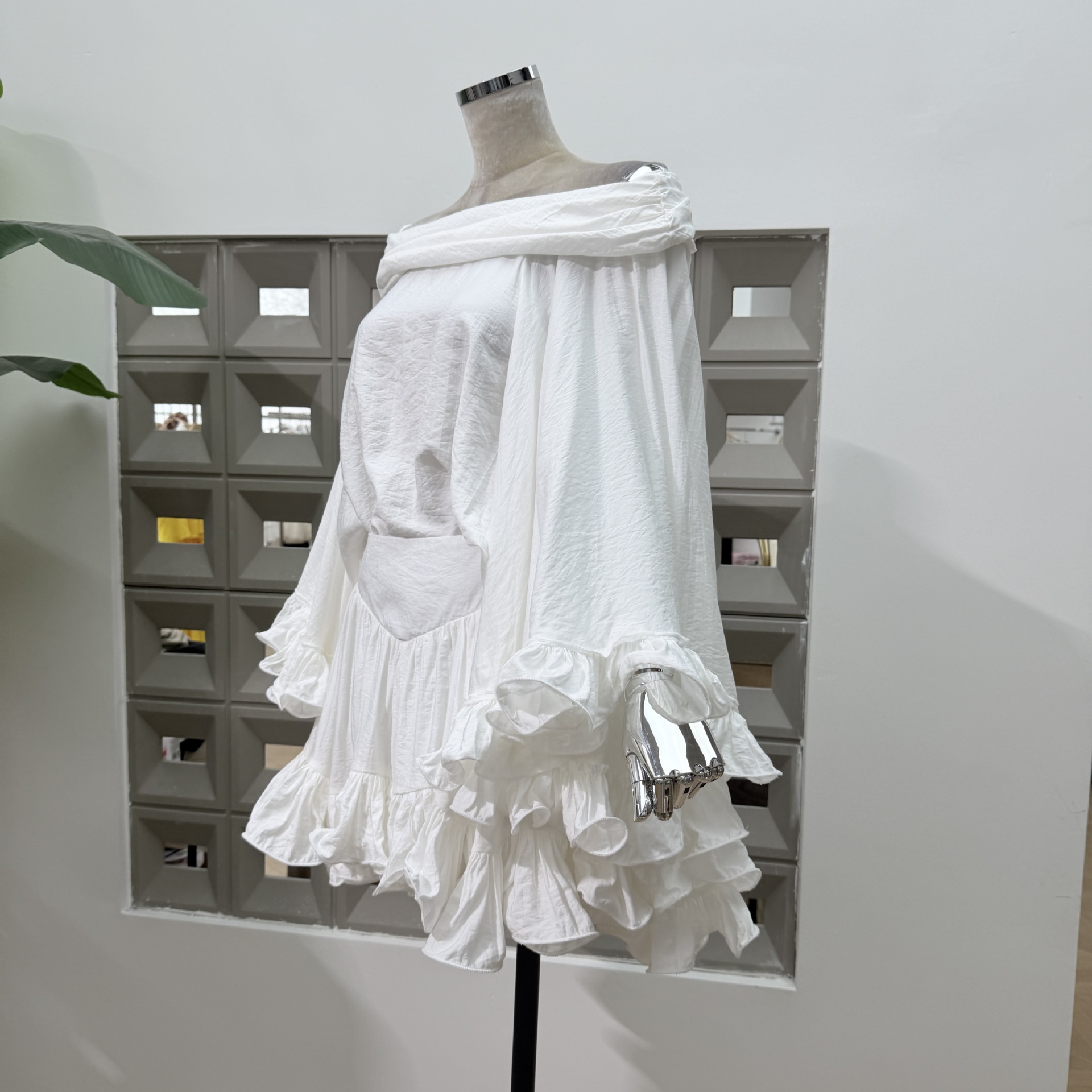 Summer Solid Color Ruffled Loo - Home Office For Two 评论和价格