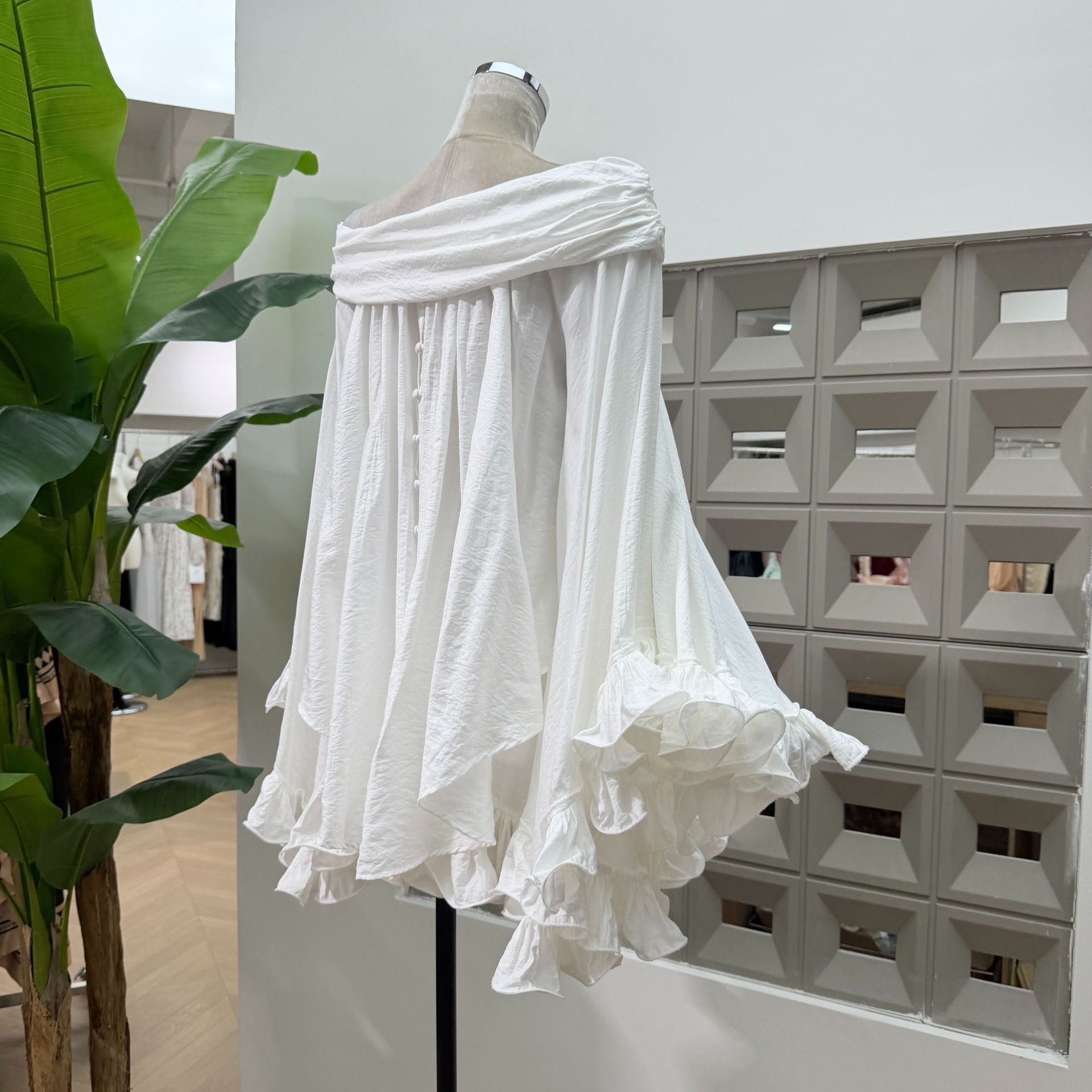 Summer Solid Color Ruffled Loo - Home Office For Two 评论和价格